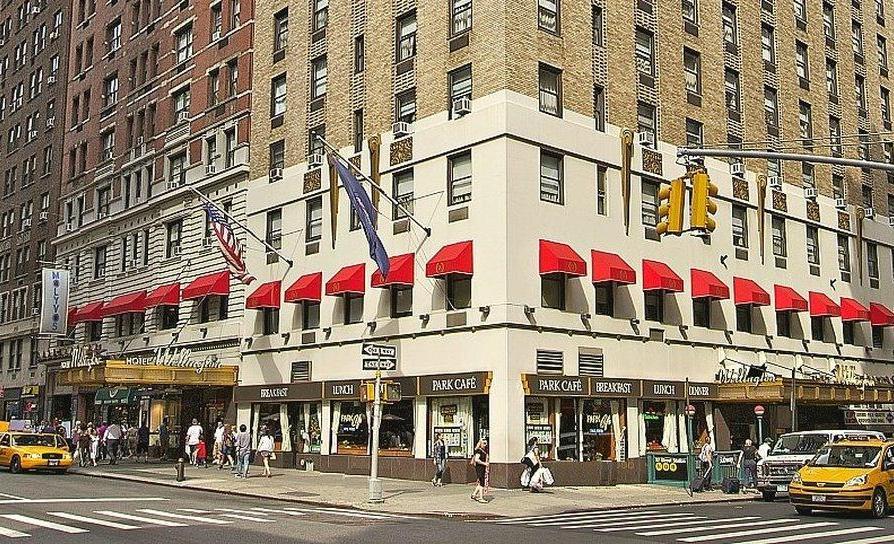 Wellington Hotel New York Exterior foto