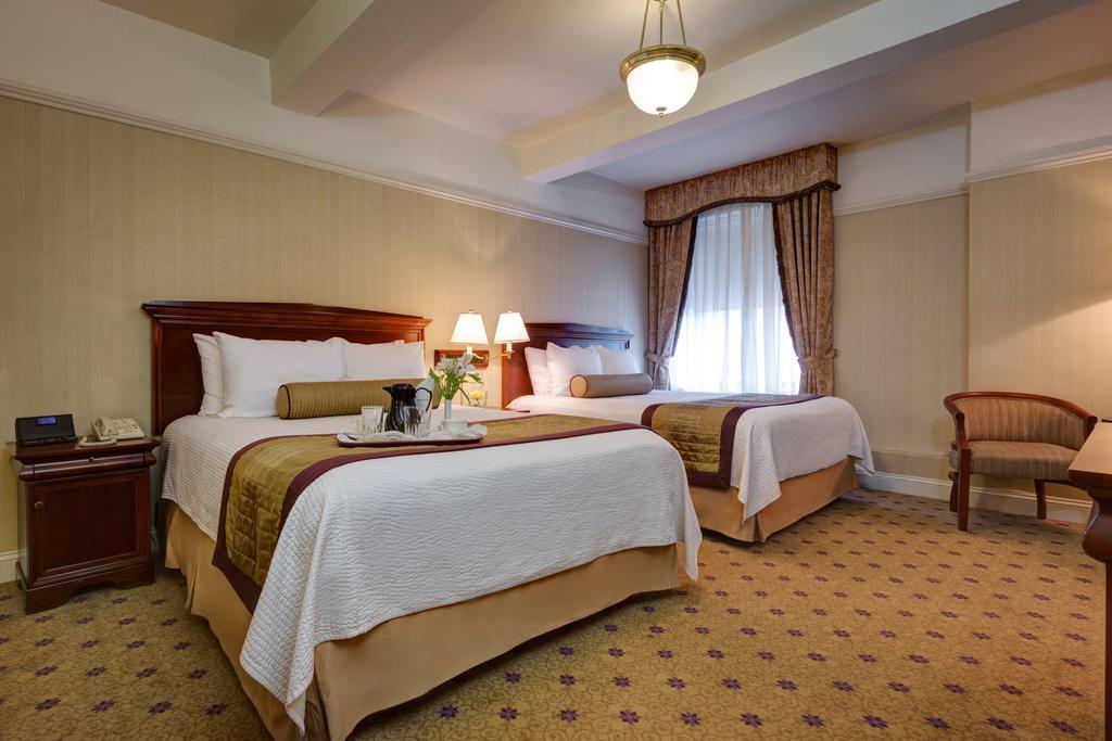 Wellington Hotel New York Zimmer foto